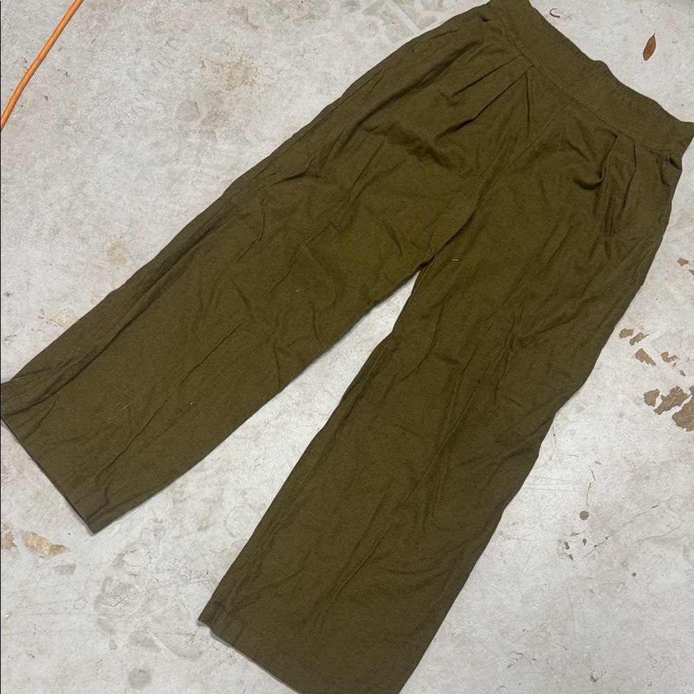 Abercrombie & Fitch Dark Olive Chinos Lounge Pant - NWOT - Pockets Size Medium